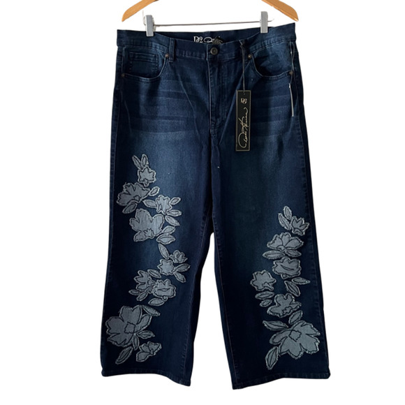 DG2 by Diane Gilman Wide Leg Crop Jeans Embroidered Frayed Hem Indigo - Picture 2 of 8